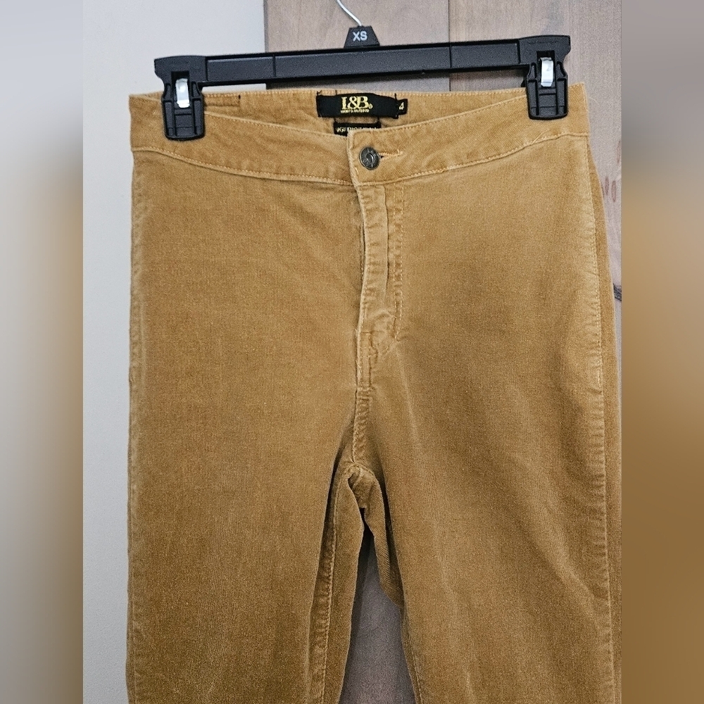 L&B Baby Courduroy Super Flare High Rise Pants In Mustard. Size 4 - Picture 6 of 13
